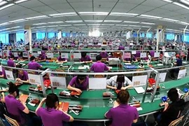 Câu hỏi về một “đầu tàu kinh tế” 