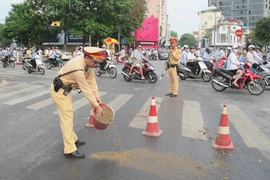 Lan tỏa niềm vui từ việc nhỏ