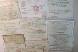 Mua xe trôi nổi, cảnh giác với giấy tờ giả