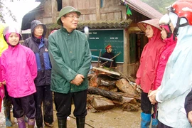 Mưa chưa dứt, áp thấp nhiệt đới lại xuất hiện