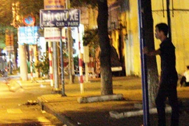 Mại dâm đồng tính nam - những cuộc bán - mua... quái đản!