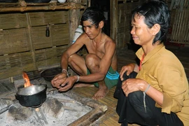 Quảng Ngãi: Không chỉ có một "người rừng"