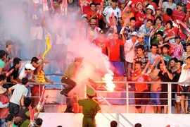 Sân Thanh Hóa một mình một phách