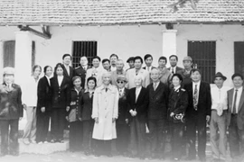 Bốn mươi năm ấy...