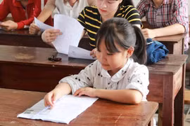 Ước mơ trở thành giáo viên mầm non của sĩ tử tí hon