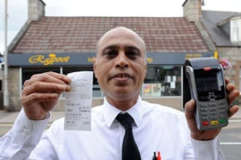 Bữa ăn giá hơn 3 triệu, khách trả nhầm 33 tỉ đồng