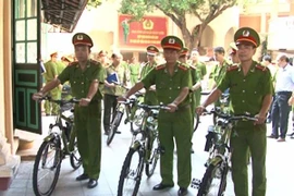 CAQ Hoàn Kiếm tiếp nhận 40 xe đạp tuần tra cho lực lượng CSTT