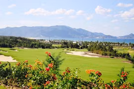 Golfer nổi tiếng Trần Lê Duy Nhất: "Sân golf ở Việt Nam đủ tầm top 3 châu Á"