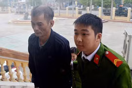 Dùng gạch đập tử vong "tình địch"