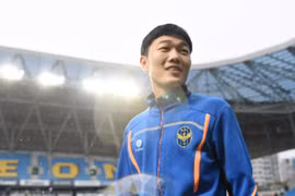 Xuân Trường được cấp nhà, xe riêng và đá trên 30% tổng số trận ở Gangwon