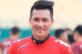 Vừa giải nghệ, Công Vinh được mời làm quản lý CLB TP.HCM