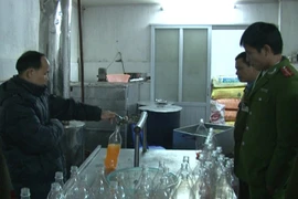 Phát hiện cơ sở pha chế nước giải khát từ nước giếng khoan