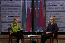 Ngoại trưởng Hillary Clinton chia sẻ suy nghĩ về Triều Tiên