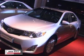 Toyota Camry được vinh danh là mẫu xe của năm tại... Hàn Quốc