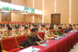 Tập huấn công tác dẫn đoàn, hướng dẫn xếp xe phục vụ IPU 132 