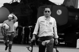 Thông tin hình ảnh về 9 phi công, thành viên tổ bay CASA 8983 đang mất tích