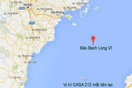 Phát hiện vệt dầu loang, nghi của máy bay CASA 212 trên vùng biển Bạch Long Vỹ