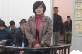 Nữ phó hiệu trưởng trường cao đẳng nghề lừa tiền của… dân nghèo