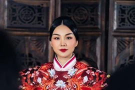 Siêu mẫu, diễn viên Thanh Hằng “chơi lớn” với phim cổ trang