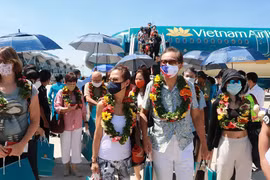 Dự báo kinh tế Việt Nam tăng trưởng tích cực trong năm 2023 