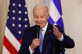 Tổng thống Joe Biden khẳng định Mỹ sẽ tránh được nguy cơ vỡ nợ 