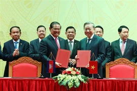 Bộ Công an Việt Nam và Bộ Nội vụ Campuchia ký Kế hoạch hợp tác năm 2023 