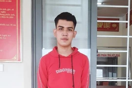 Mượn chìa khóa mở cửa trộm xe SH của hàng xóm