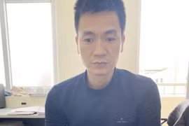 Giả mạo con dấu của Đại sứ quán Hàn Quốc kiếm lời bất chính