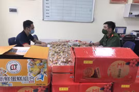 Ngăn chặn 5.000 bánh Trung thu không rõ nguồn gốc chuẩn bị được tiêu thụ 