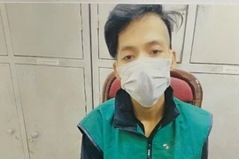 Giả làm shipper bán ma túy cho "con nghiện" đang cai nghiện