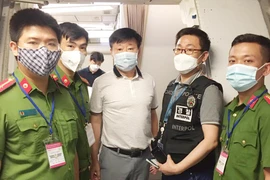 Lộ kẻ bị Cảnh sát Hàn Quốc truy nã qua thực hiện Mệnh lệnh 01