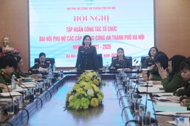 Tập huấn công tác tổ chức Đại hội phụ nữ trong Công an thành phố