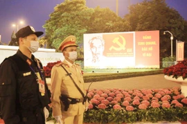 Cảnh sát cơ động Hà Nội huy động tối đa lực lượng bảo vệ Đại hội Đảng 