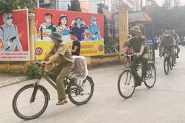 Những chiếc loa len lỏi trong ngõ nhỏ