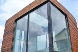 Xây nhà bằng nước - giải pháp sạch và bền vững