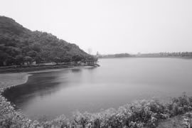 Những câu chuyện ly kỳ về vực “không đáy” ở Hà Nam