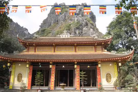 Ngôi cổ tự kỳ lạ và độc đáo nhất Hải Dương 