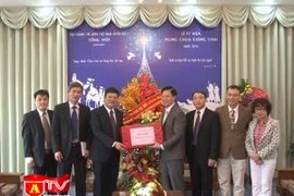 CATP Hà Nội chúc mừng các tổ chức tôn giáo nhân dịp lễ Thiên Chúa Giáng Sinh 2015