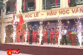 Hai đại diện vào chung kết giải bóng đá học sinh THPT tổ chức lễ xuất quân