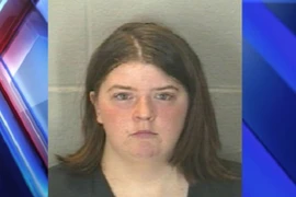 Bắt giữ người phụ nữ quan hệ tình dục với bé trai mới 1 tuổi