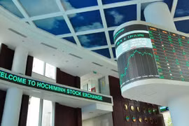 Doanh nghiệp tạm thời chuyển niêm yết sang HNX đã có thể quay trở lại niêm yết trên HOSE