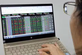 VN-Index ngấp nghé mốc 1.800 điểm nhưng thanh khoản vẫn ảm đạm