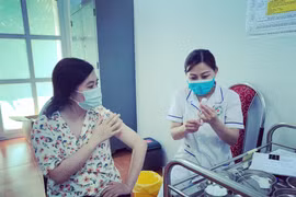 Bộ Tài chính trình Chính phủ thành lập Quỹ vaccine phòng Covid-19