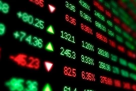 Cẩn thận khi “bắt sóng” cổ phiếu ngân hàng