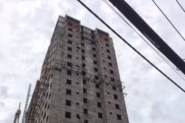 Ngân hàng phát mại nhà đất, vì sao bán mãi không ai mua?