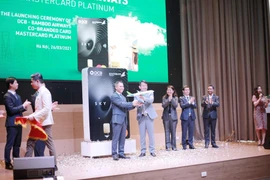 Ra mắt thẻ tín dụng đồng thương hiệu OCB - Bamboo Airways MasterCard Platinum