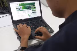 Bỗng dưng nhận được khoản tiền nhỏ vào tài khoản, cẩn thận bị tội phạm lừa