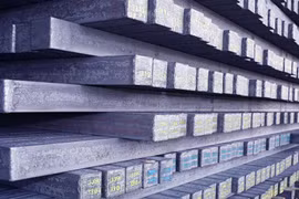 Đang rà soát để điều chỉnh thuế với mặt hàng phôi thép