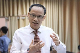 TS Cấn Văn Lực: Đề xuất giảm lãi suất về 0% là không khả thi, thiếu thực tế