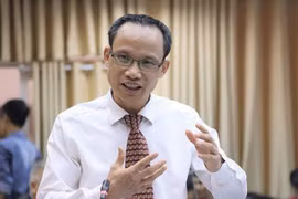 TS Cấn Văn Lực: Đề xuất giảm lãi suất về 0% là không khả thi, thiếu thực tế